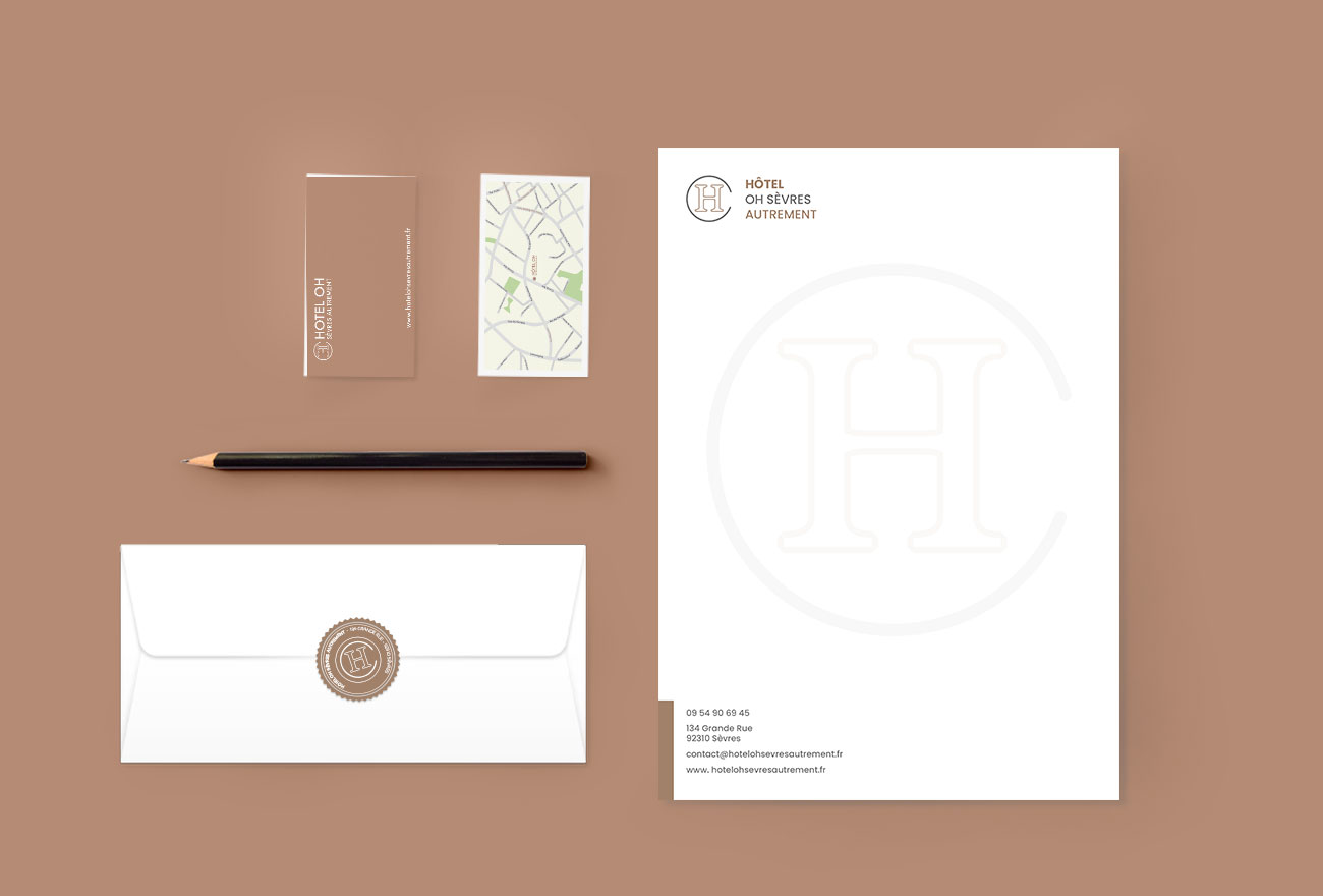Argraphic, création de charte graphique, carte pour un hôtel, carte de visite, tête de lettre